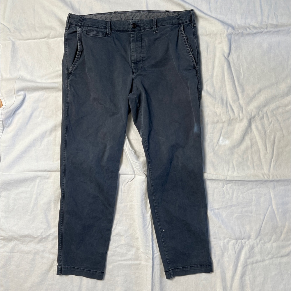 GAP Standard Chino size 36